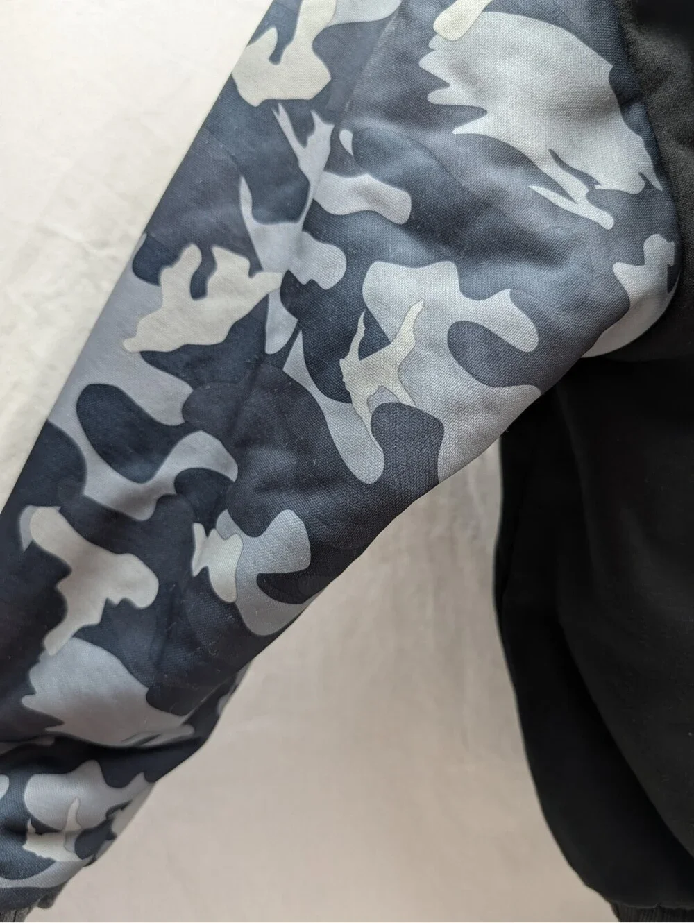 SR Speed Your Run Youth Boys Full Zip Hooded Fleece Lined Jacket Size Large camo